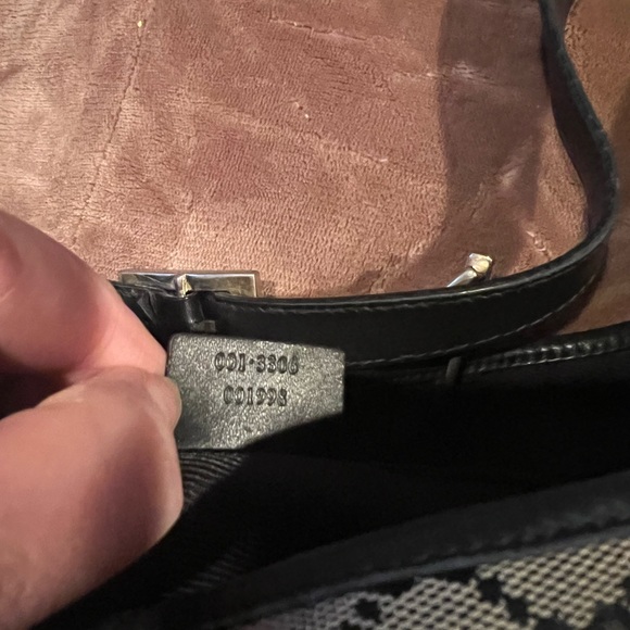 VINTAGE GUCCI shoulder bag, good condition - Picture 8 of 8